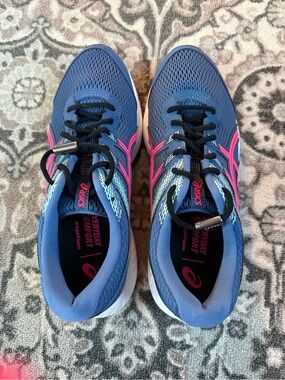 ASICS Women's Blue Running Shoes with Pink Accents